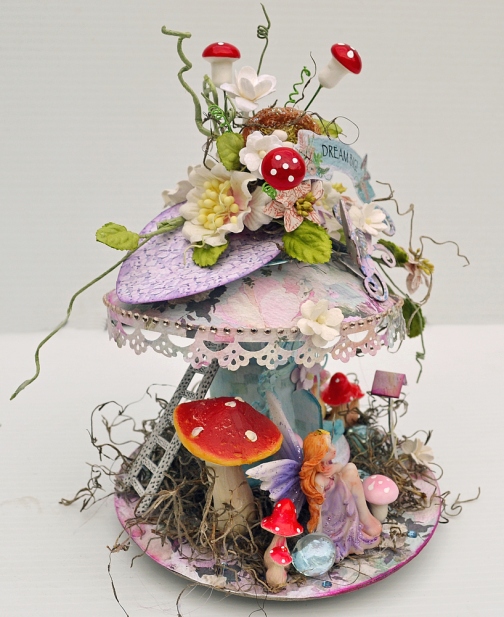C97 Charms Of Spring Collection_Fairy Mushroom House_1_Trudi Harrison